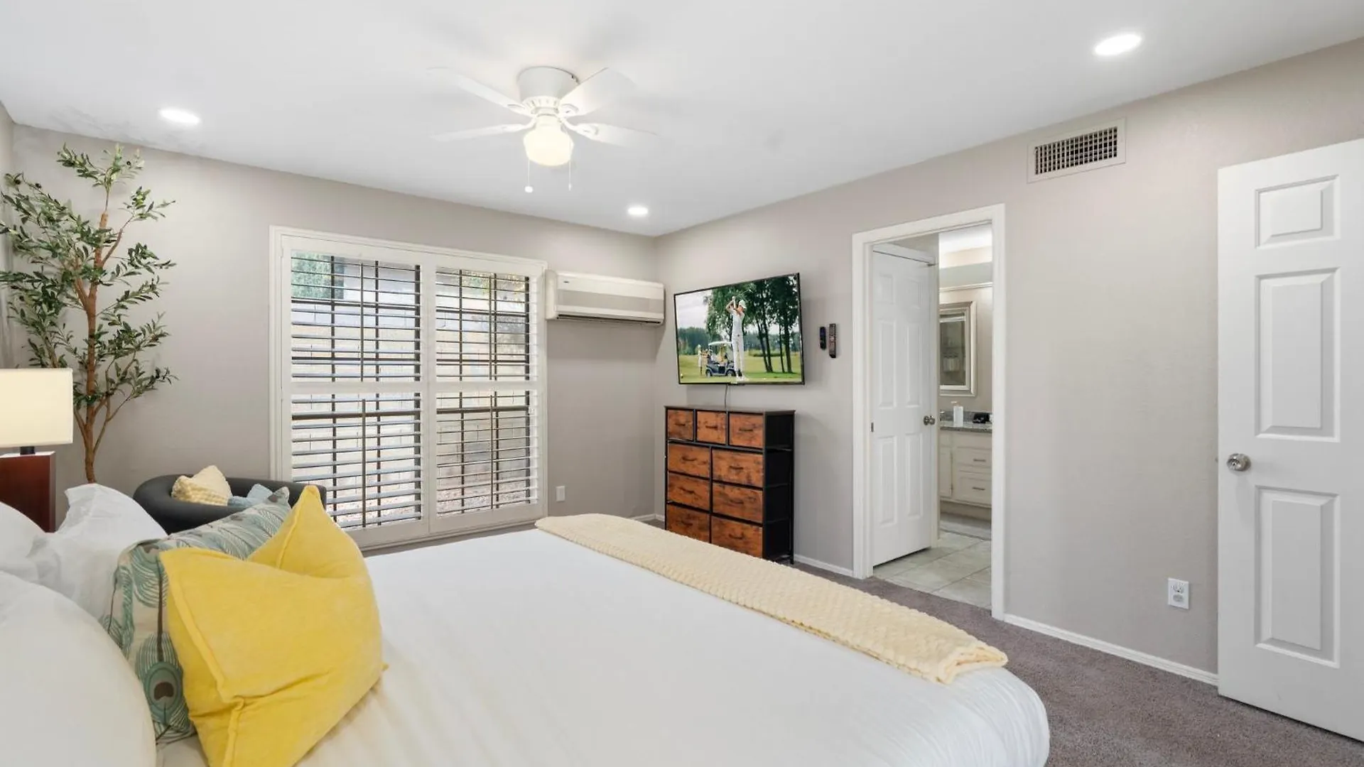 Stylish Mid-Century 4Br Escape With Pool & Luxe Vibes Villa Phoenix 0*,