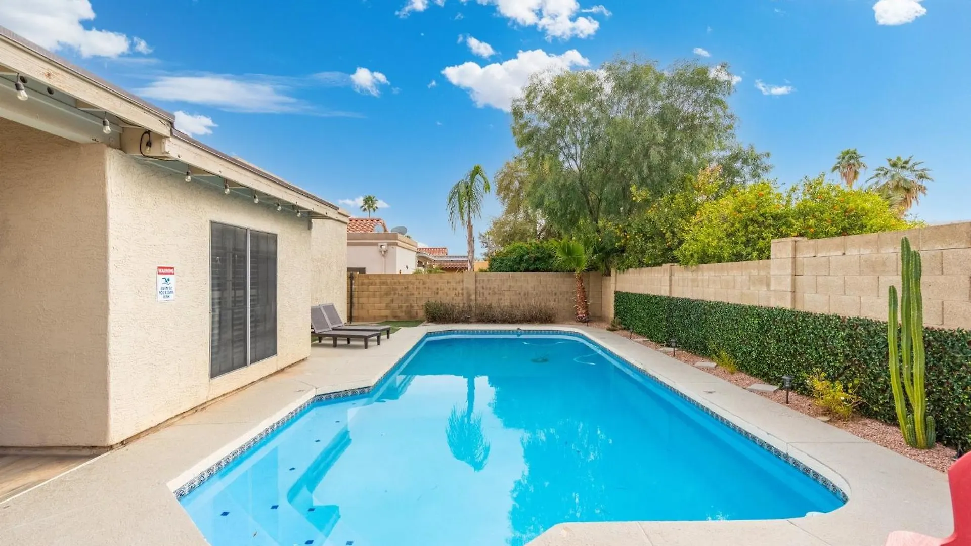 Tatil Evi Stylish Mid-Century 4Br Escape With Pool & Luxe Vibes Villa Phoenix