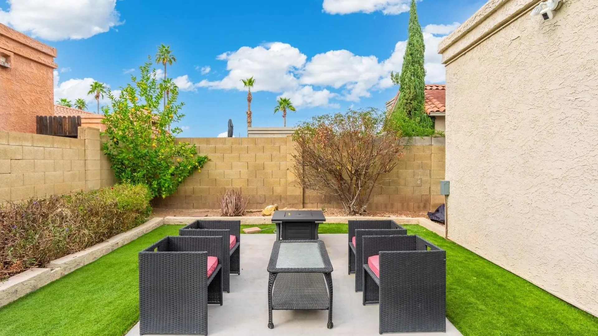 Tatil Evi Stylish Mid-Century 4Br Escape With Pool & Luxe Vibes Villa Phoenix